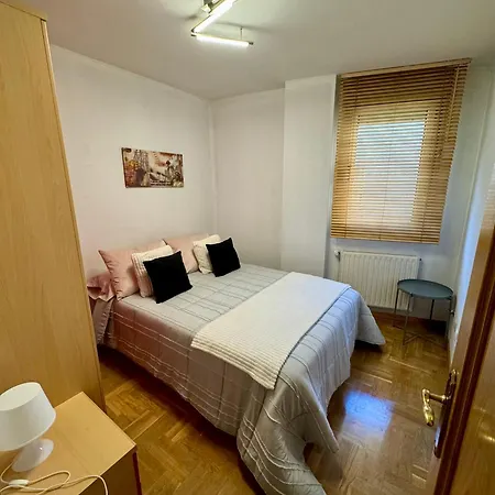 Apartamento Marques Parking Gratuito Oviedo Exterior photo